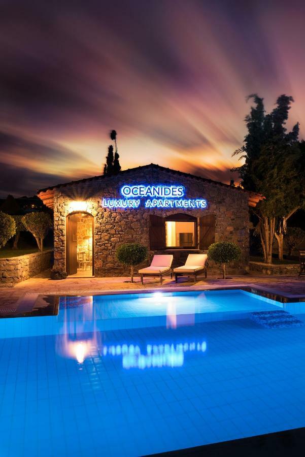 Oceanides Luxury Apartments Sitia  Exterior photo